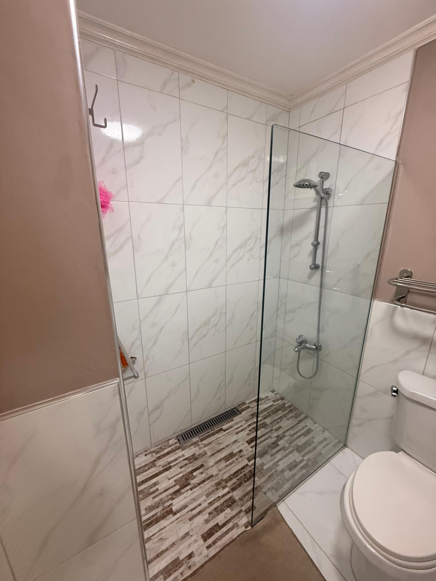 Unit 19, 1-3 WORTHINGTON TERRACE photo 11