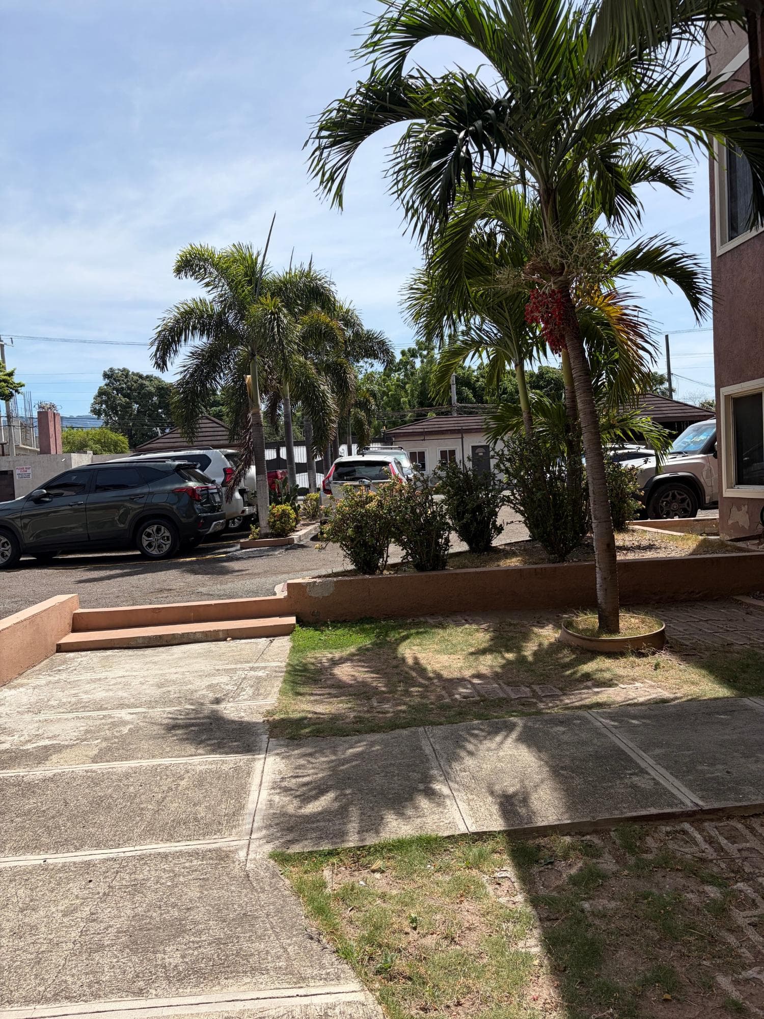 Unit 16, 7 DUKHARAN AVE, KGN 10 photo 15