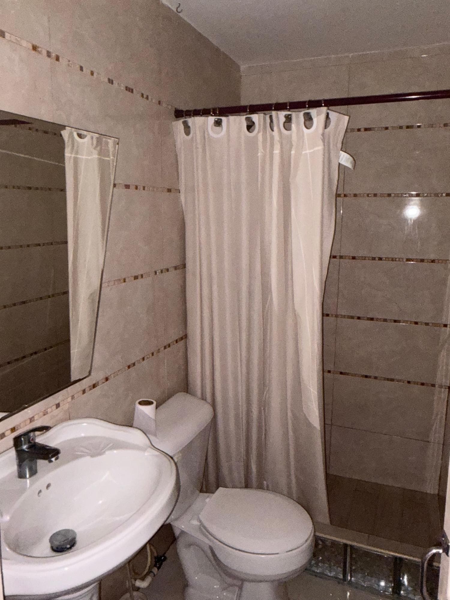 Unit 16, 7 DUKHARAN AVE, KGN 10 photo 5