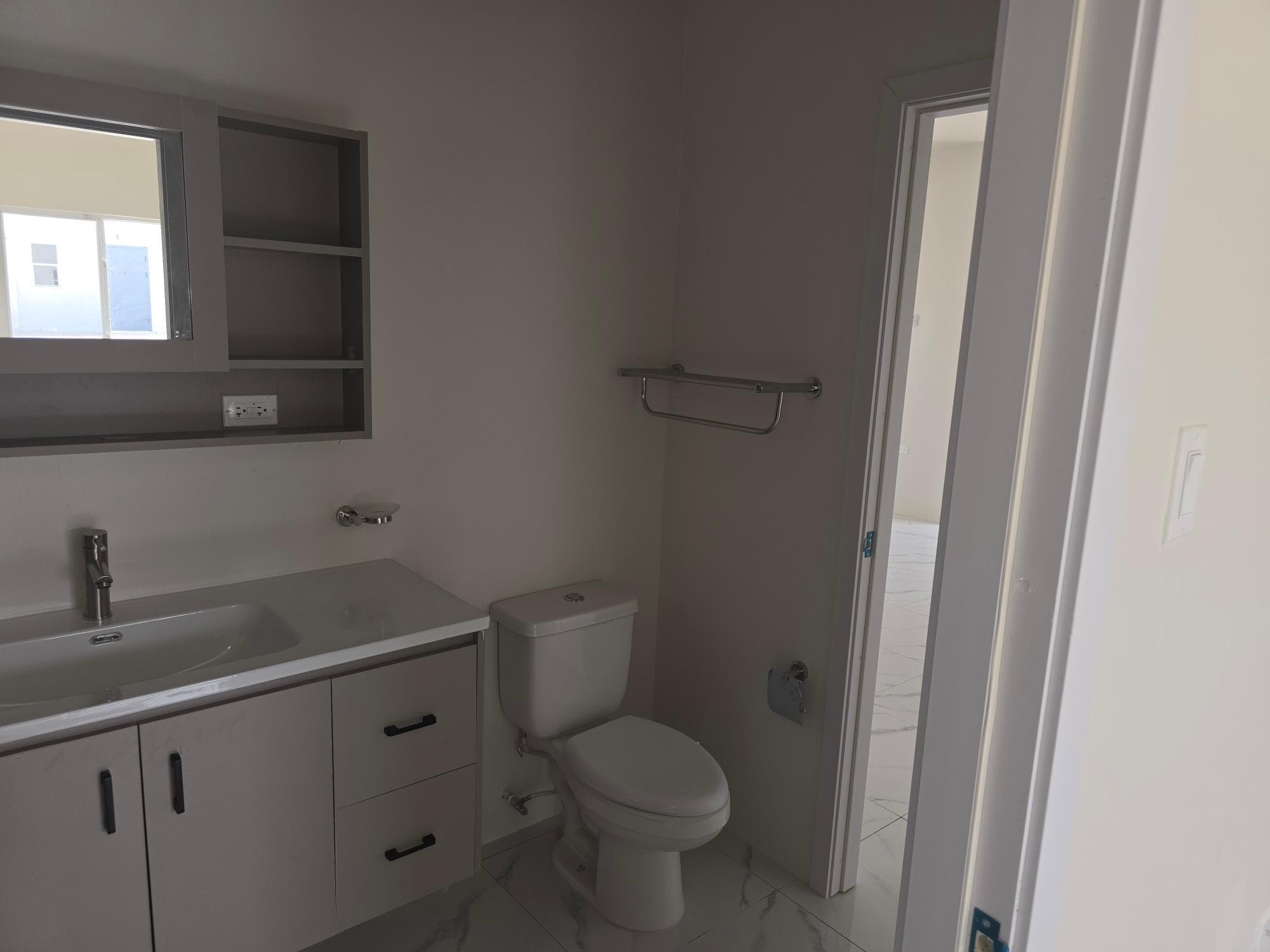192 CORAL SPRING ESTATE photo 17