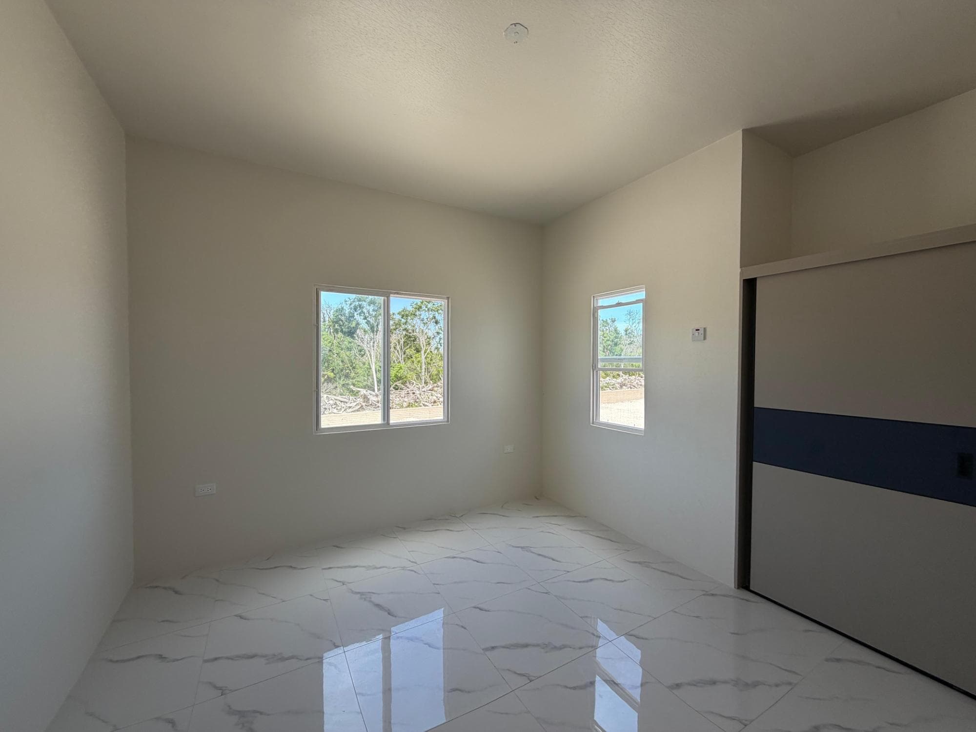 192 CORAL SPRING ESTATE photo 26