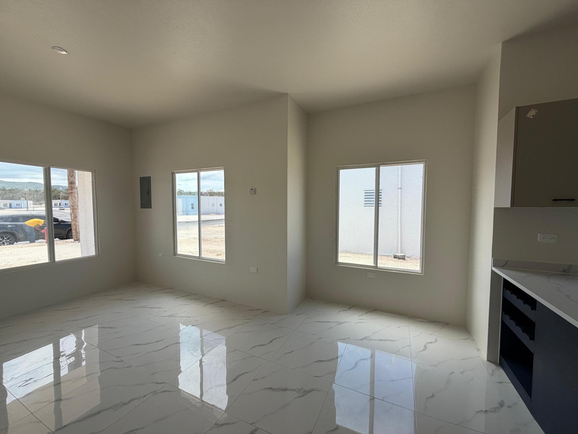 192 CORAL SPRING ESTATE photo 37