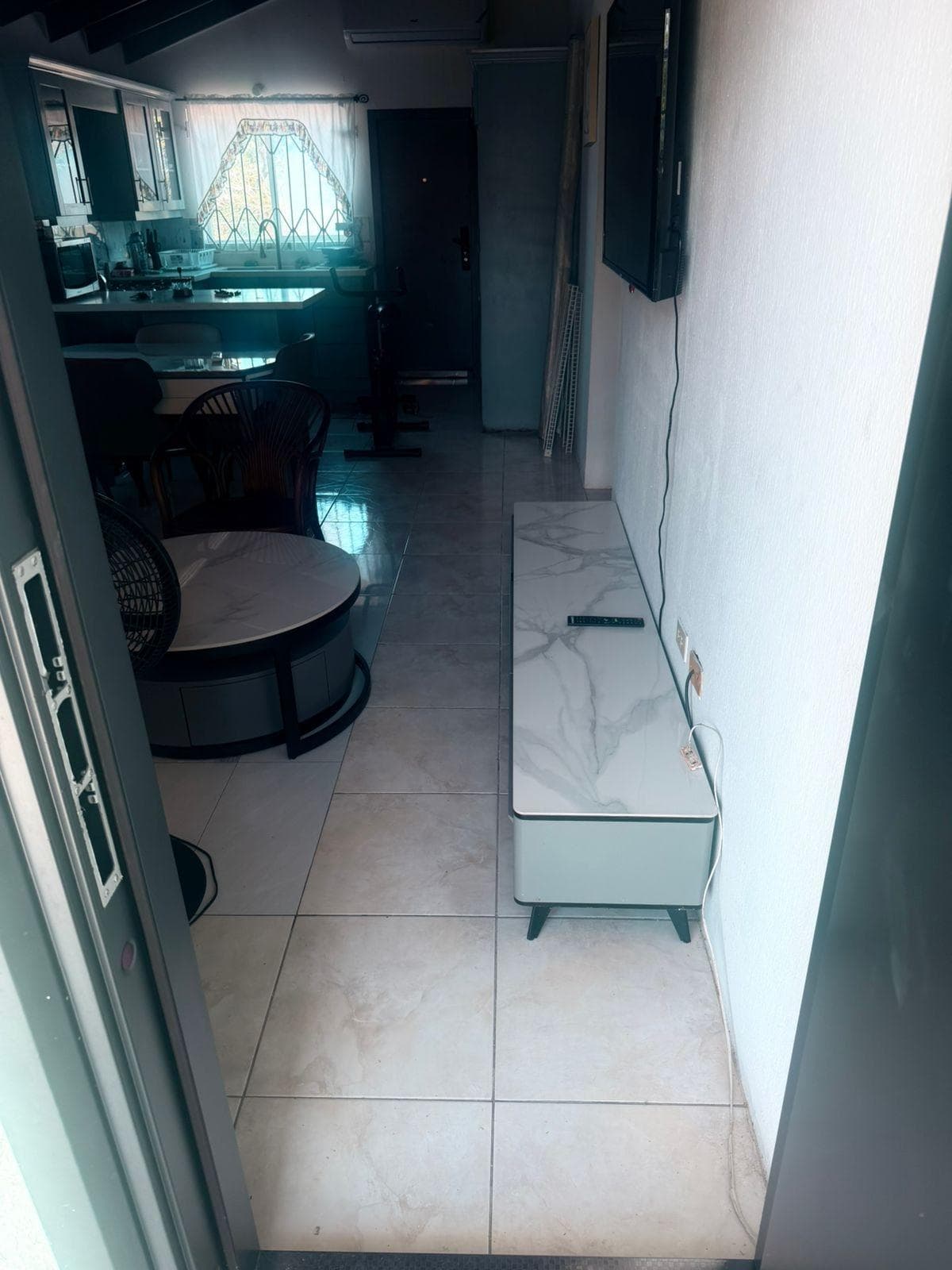 1 FLORENCE HALL BOULEVARD, photo 6