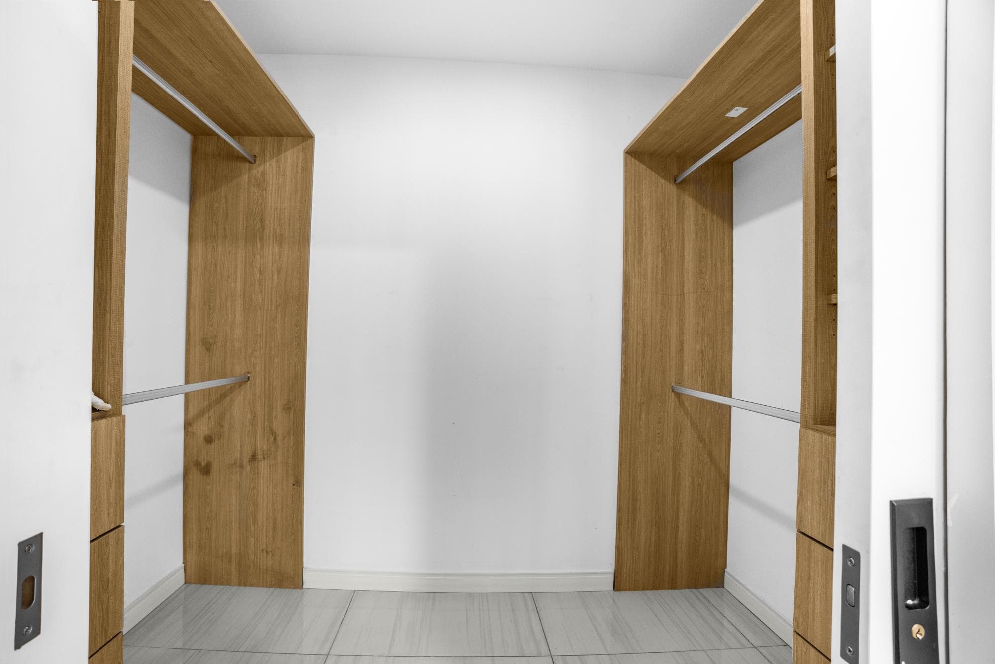 Unit 101, 3 KINGS DRIVE photo 23