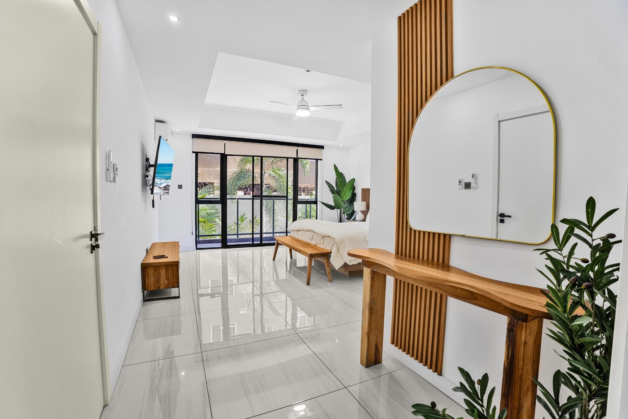 Unit 101, 3 KINGS DRIVE photo 25
