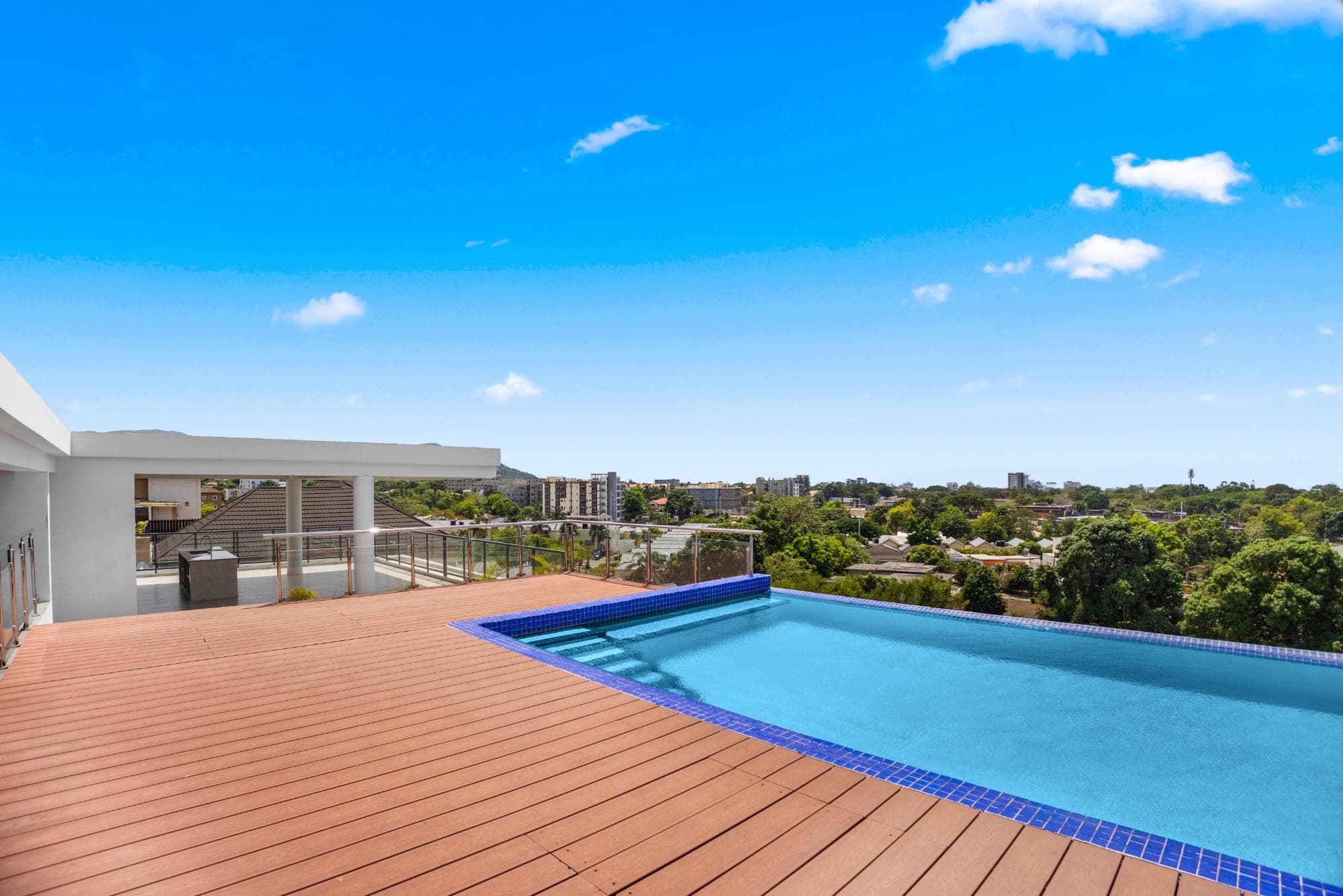 Unit 101, 3 KINGS DRIVE photo 29