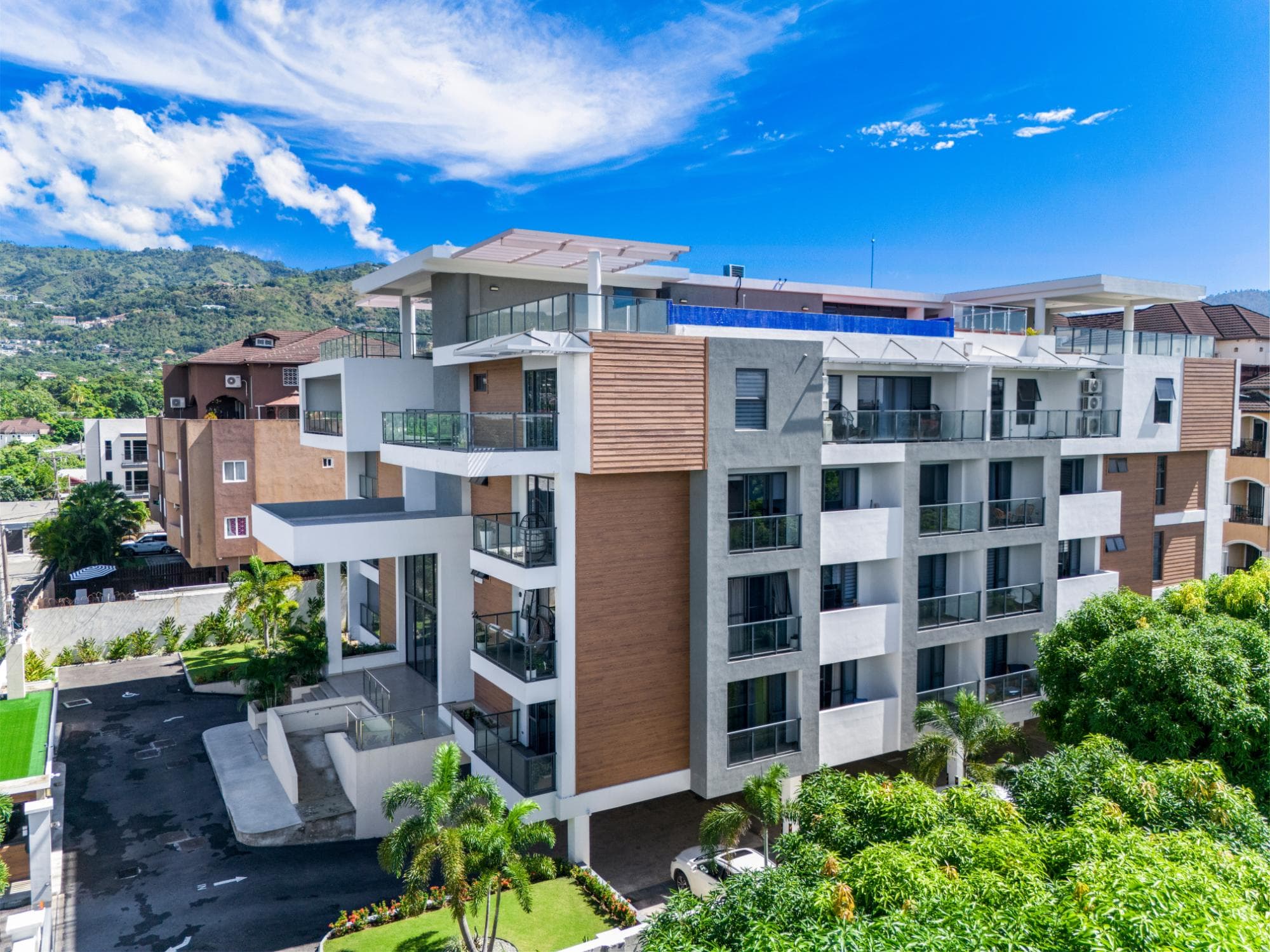 Unit 101, 3 KINGS DRIVE photo 32