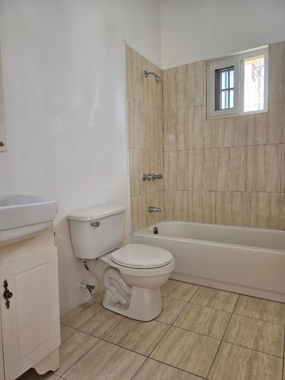 Unit 6, 15 CHARLTON AVENUE photo 13