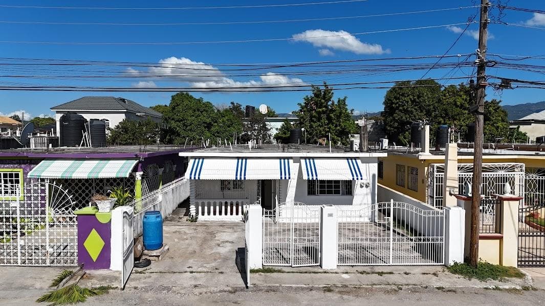 Unit 2 rear, Lot 153 MAHOGANY WAY