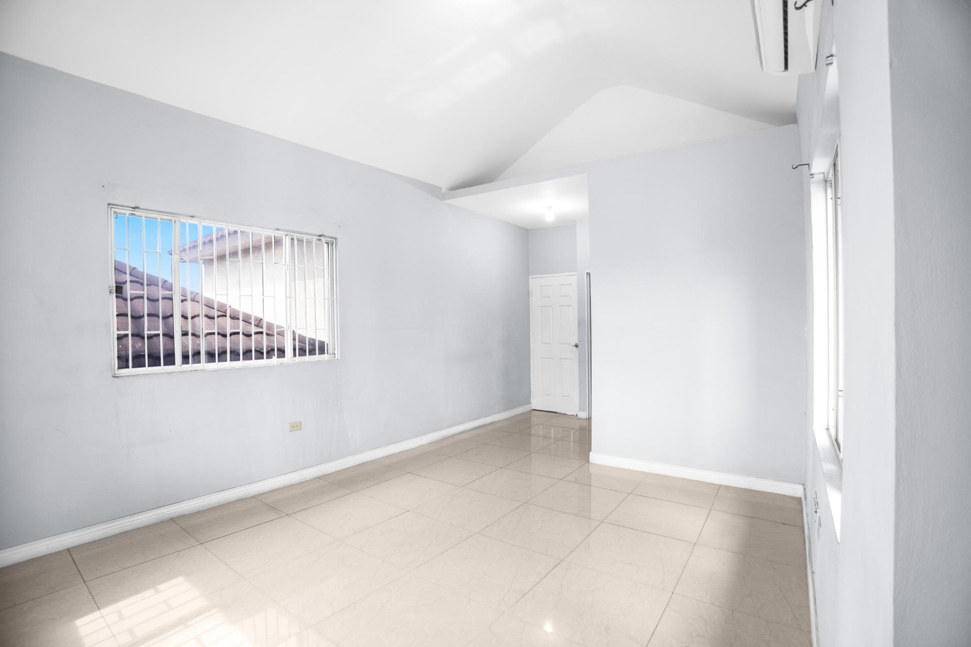 Unit 7, 26a MERRIVALE AVE photo 14