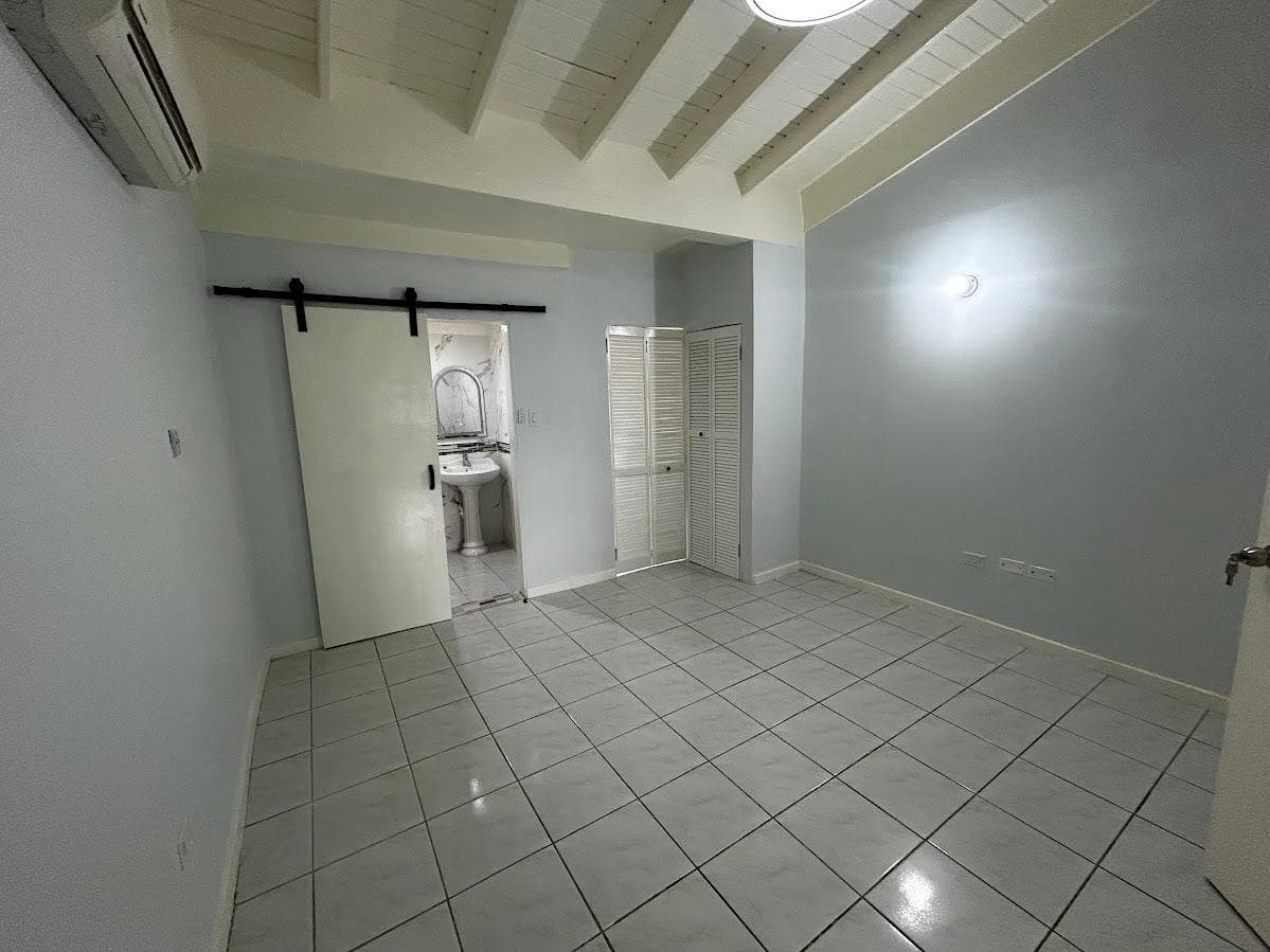 Unit 4, 8 CASSANDRA AVENUE photo 20