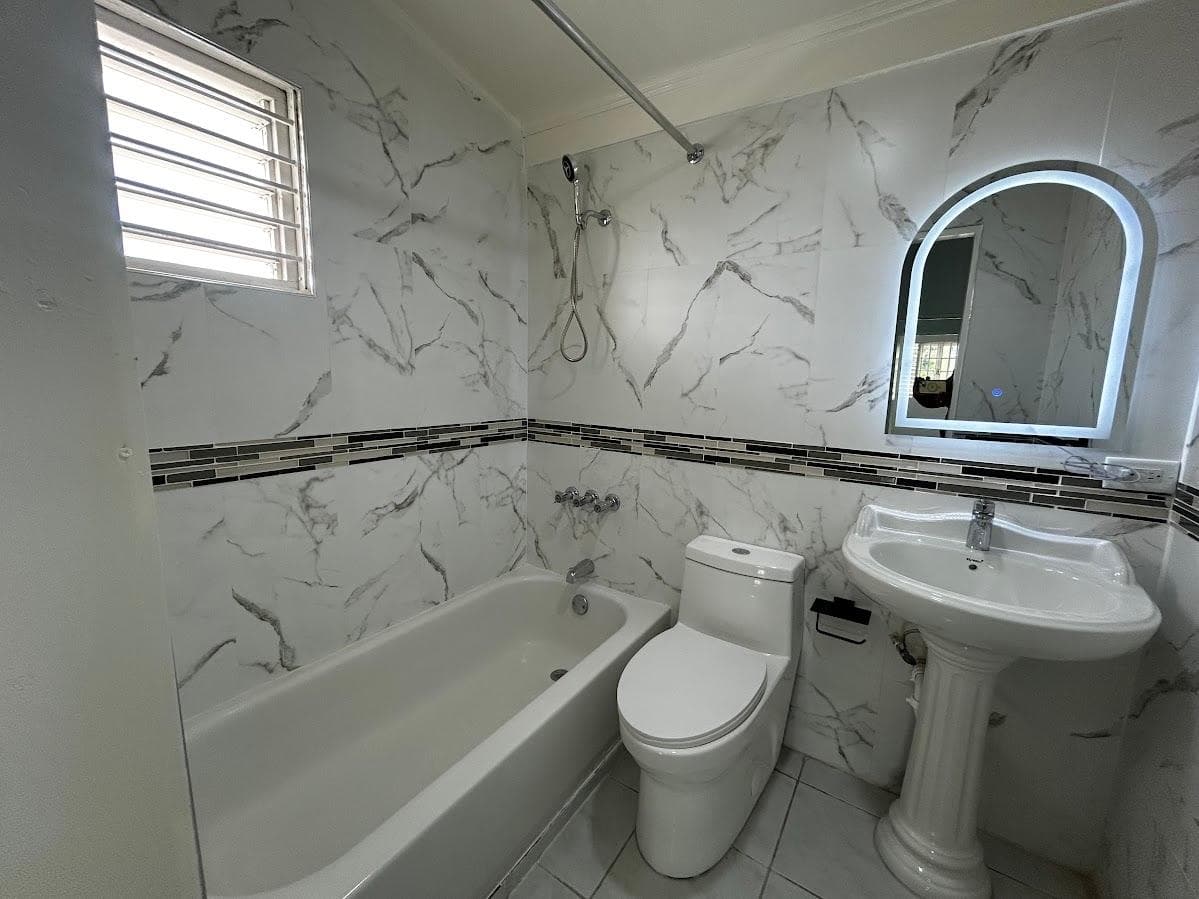 Unit 4, 8 CASSANDRA AVENUE photo 22