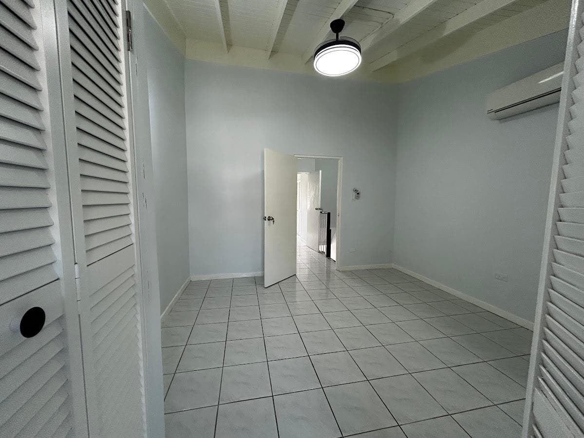 Unit 4, 8 CASSANDRA AVENUE photo 24