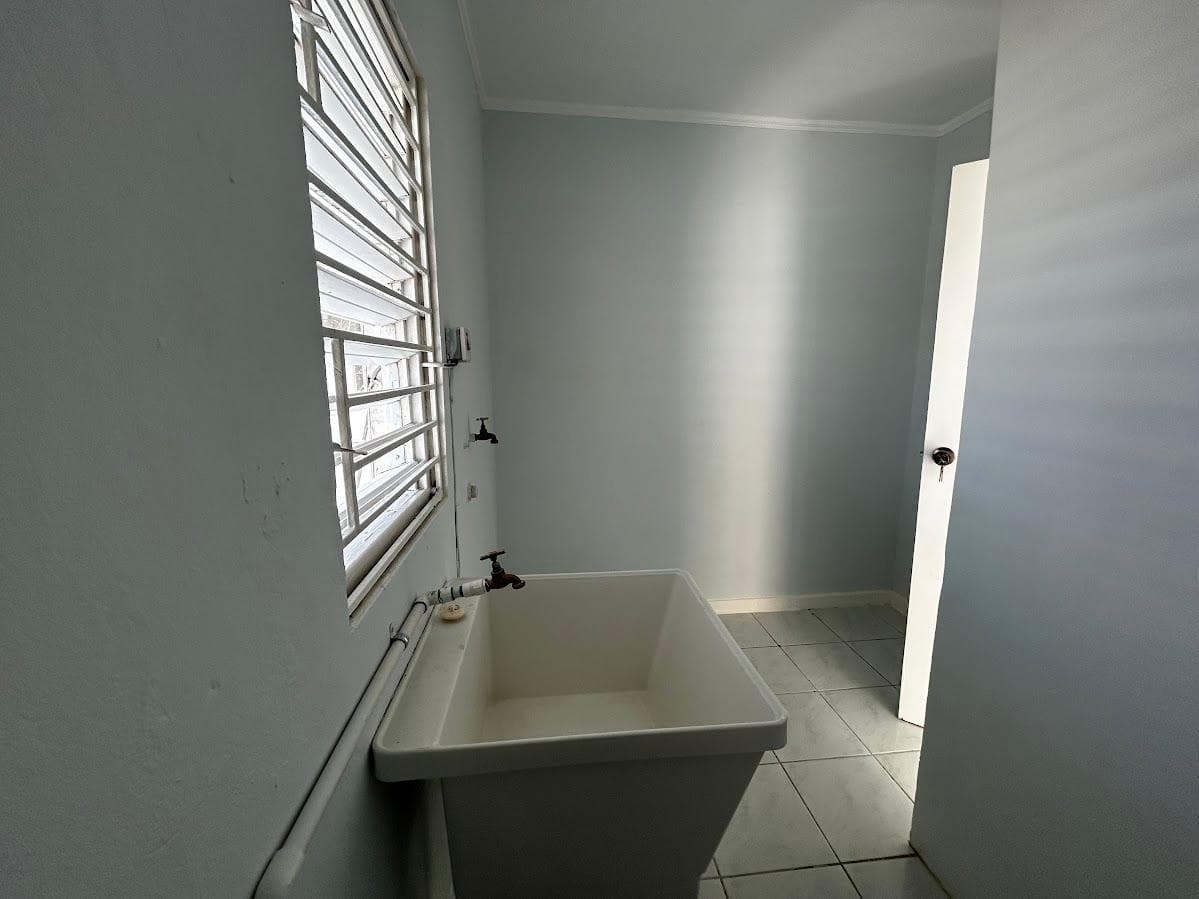 Unit 4, 8 CASSANDRA AVENUE photo 25