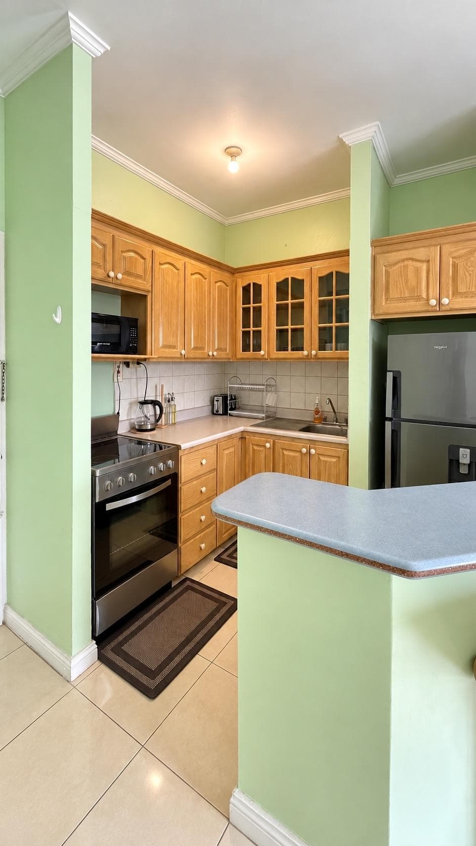 Unit 26, 15-15A KENSINGTON CRESCENT photo 5