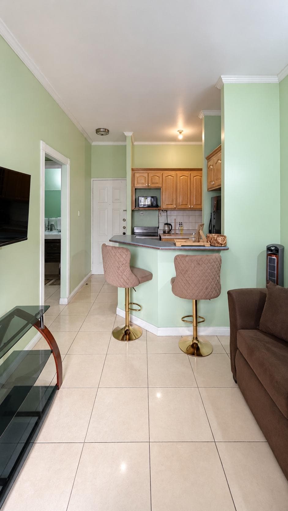 Unit 26, 15-15A KENSINGTON CRESCENT photo 7