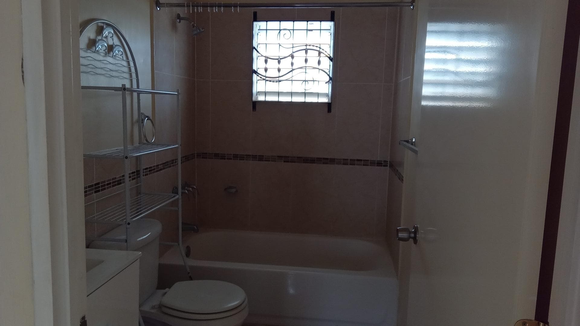 446 MONTEGO WEST VILLAGE photo 11