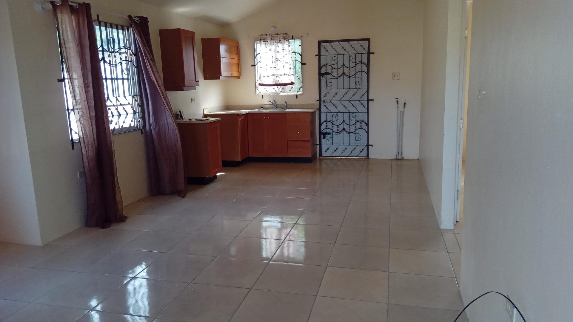 446 MONTEGO WEST VILLAGE photo 3