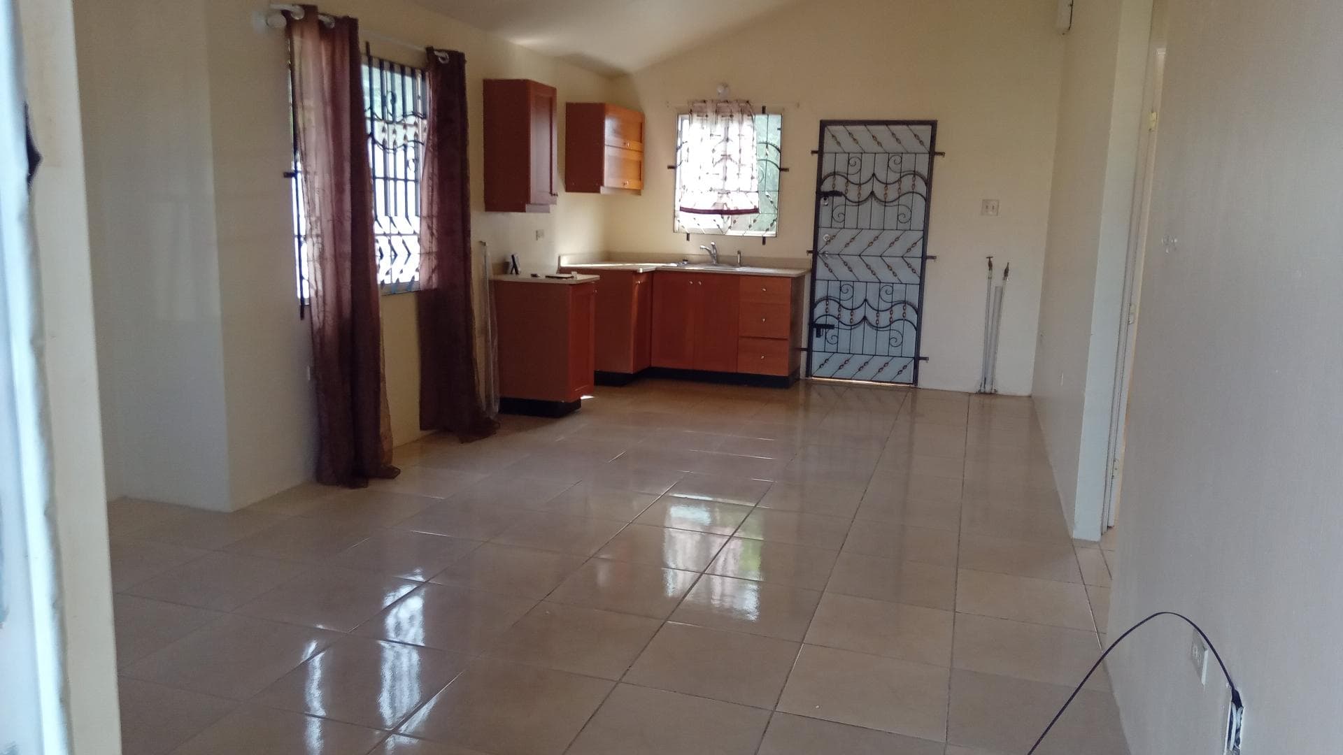 446 MONTEGO WEST VILLAGE photo 4