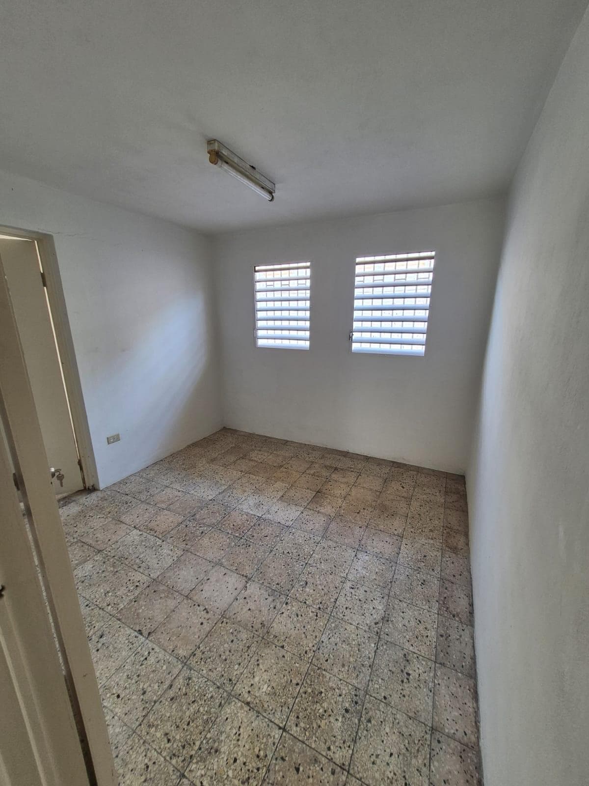 3186 FRAY CLOSE, WATERFORD photo 6