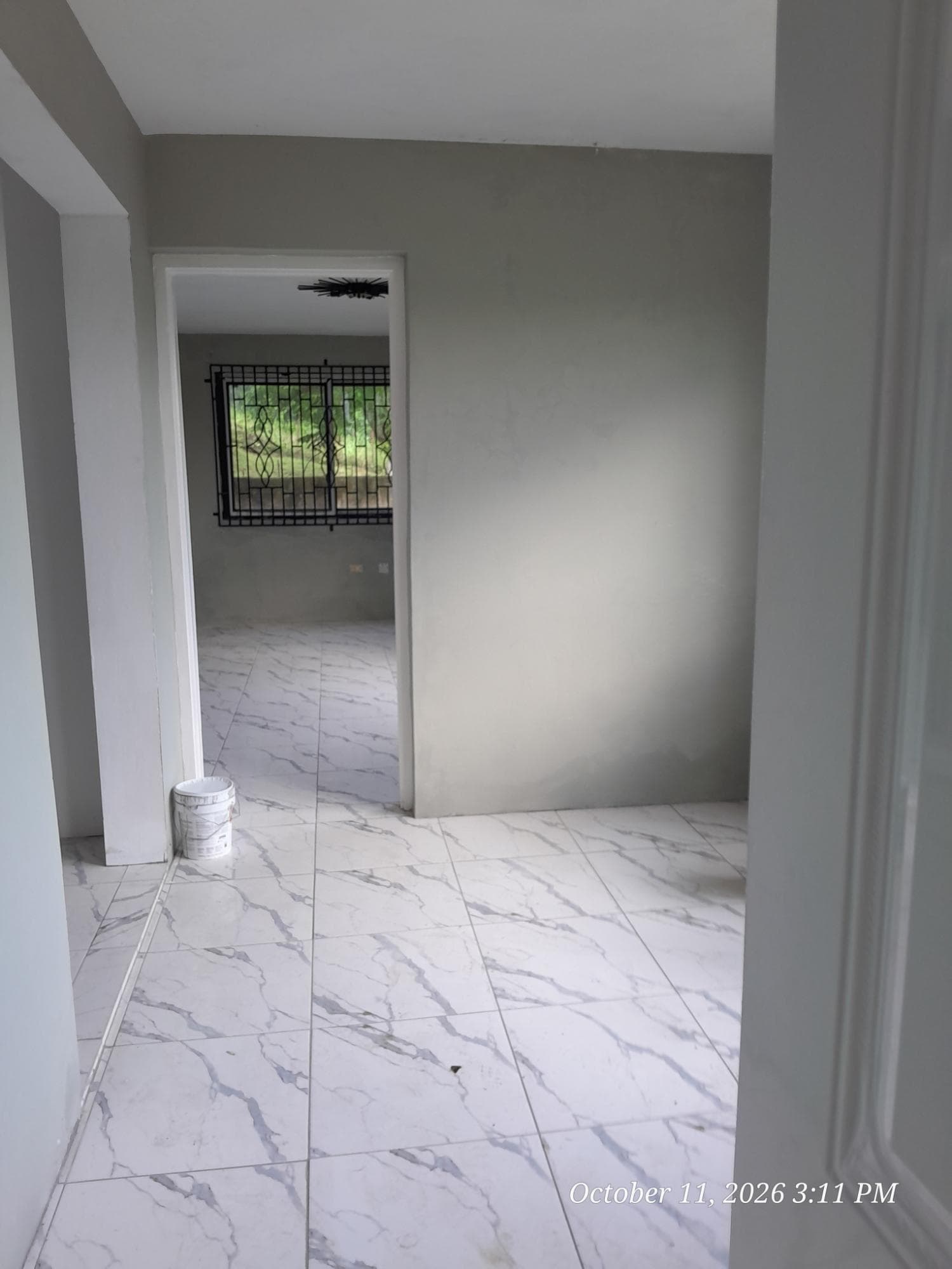 142 WESTGATE HILL photo 2