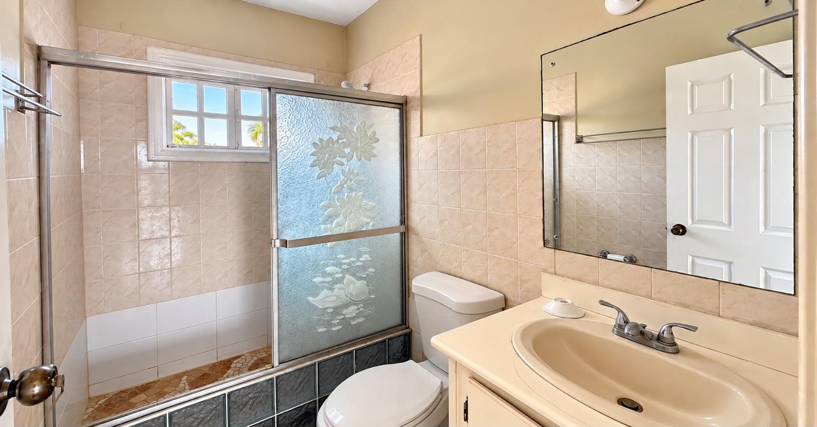 Unit 17, PATRICK HEIGHTS MANOR photo 6