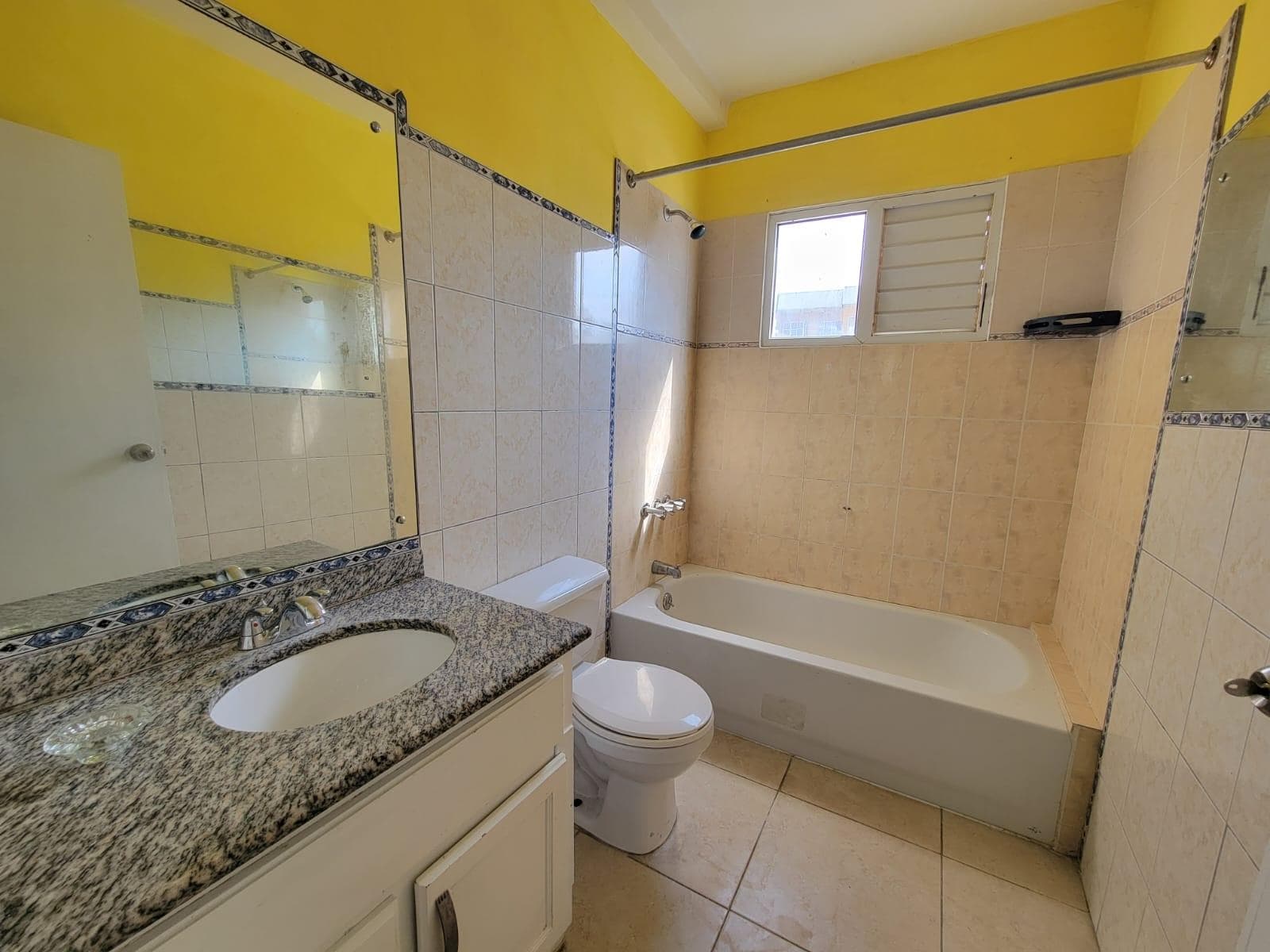 Unit 2L8, UNION ESTATE photo 39