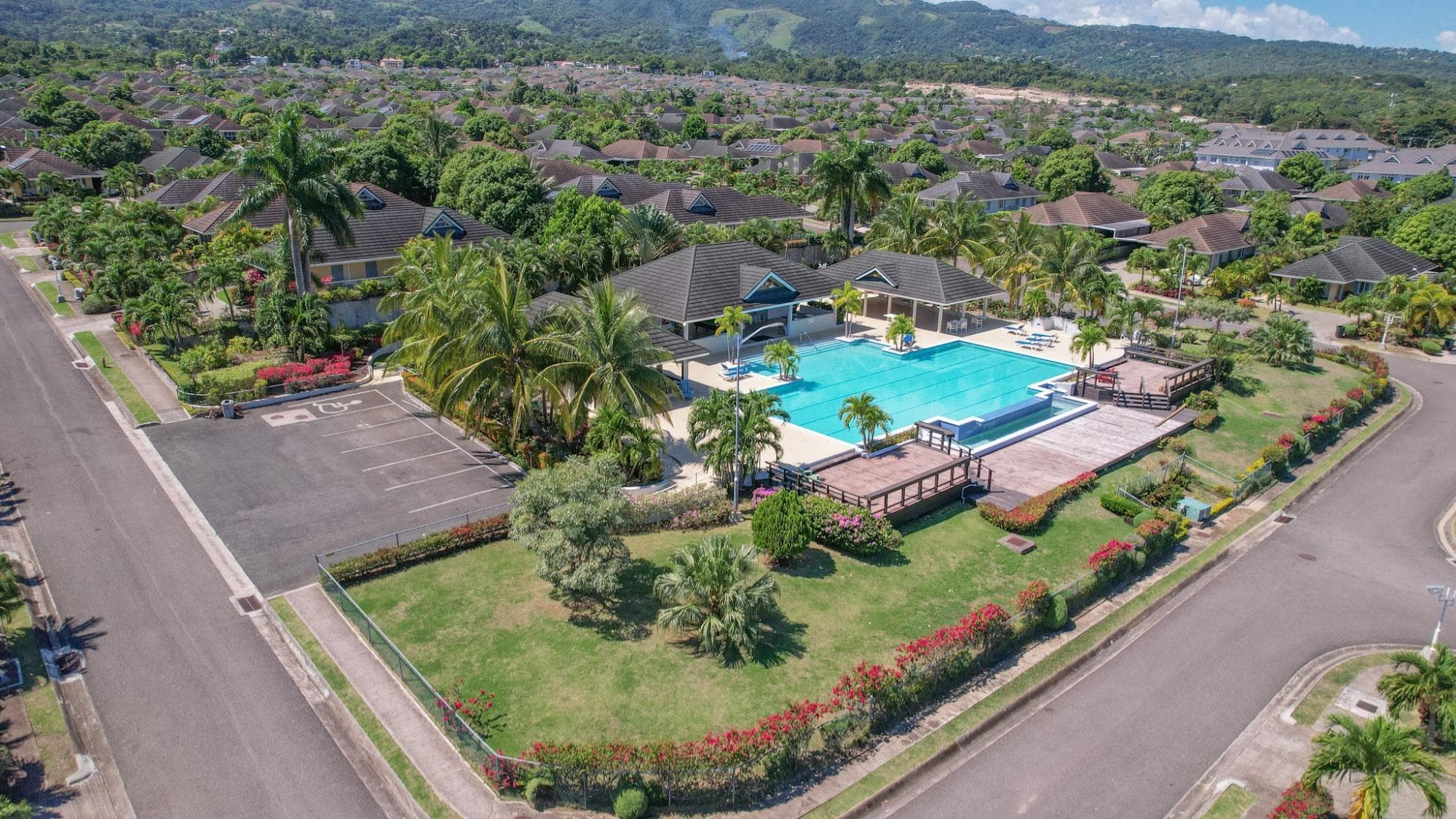 Unit 1002, CALLALOO AVENUE photo 3