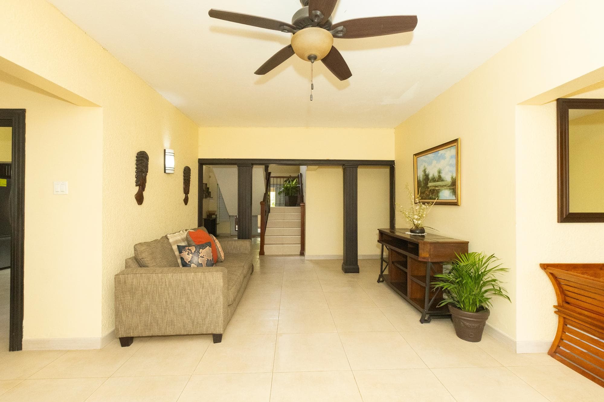 SANDHURST CRESCENT photo 7