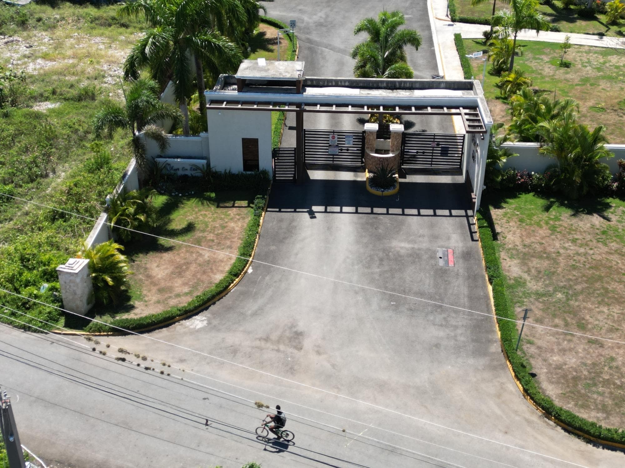 Unit 46, HAPPY COVE ESTATE photo 2