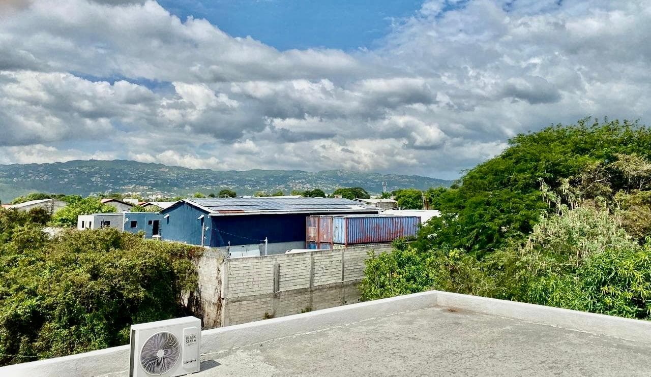28 WAKEFIELD CRESCENT, KINGS photo 28