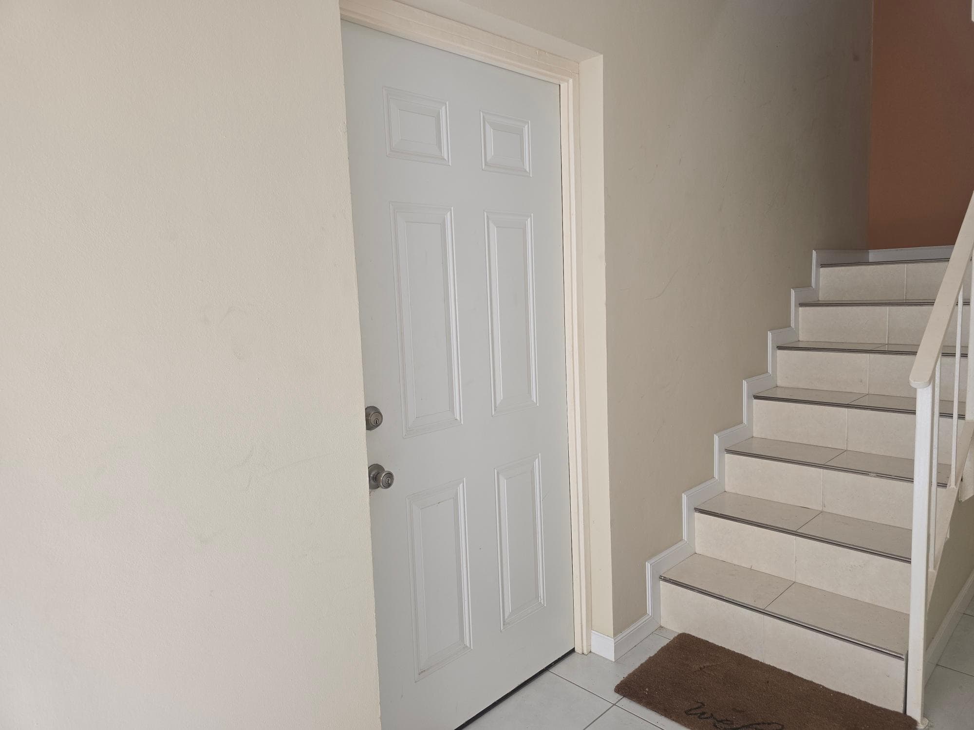Unit Apt 2, 133 PINE BOULEVARD photo 4