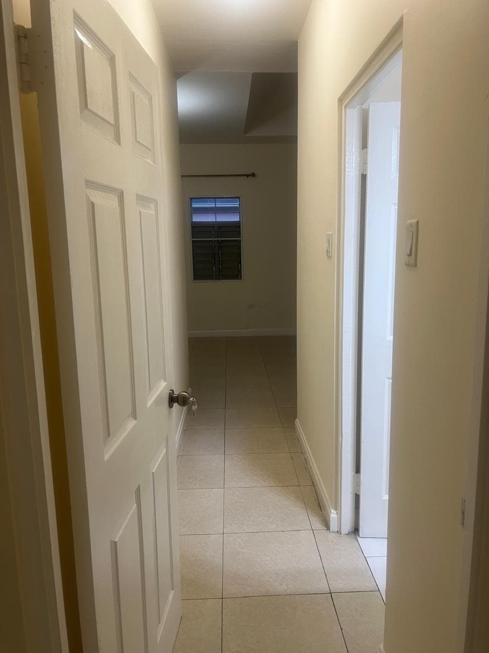 Unit B12, 65 LADY MUSGRAVE ROAD photo 9