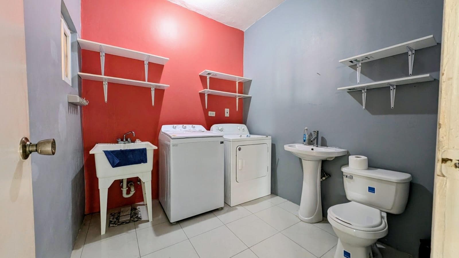 15 CHARLTON AVENUE, KINGSTON photo 11